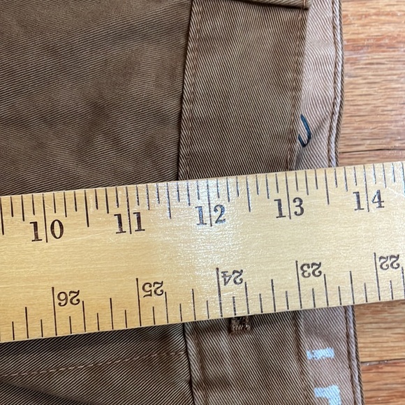 A NWOT pair of Eddie Bauer Men’s Shorts Tag size T44 Brown - Picture 5 of 12